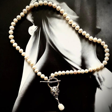LEONE Necklace