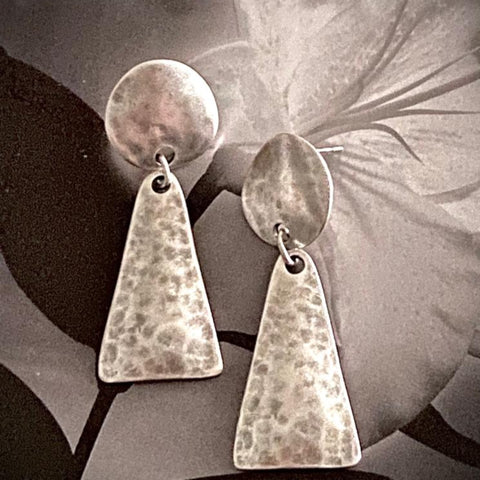 TOCADE Earrings
