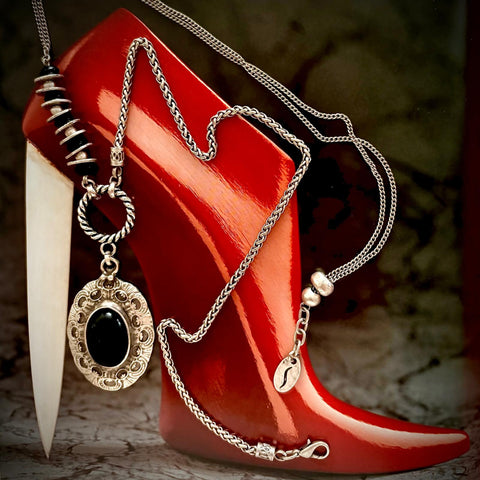 IDOLE Necklace