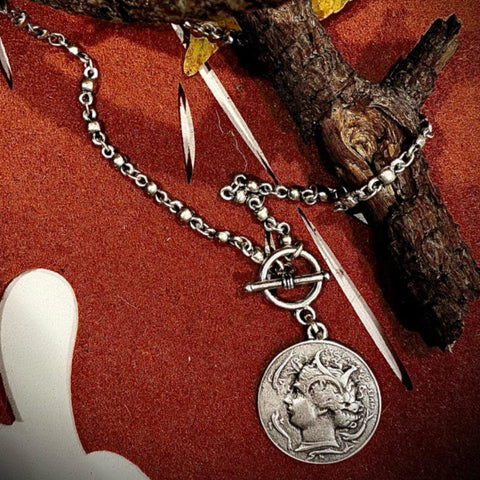 ALEXANDER Necklace
