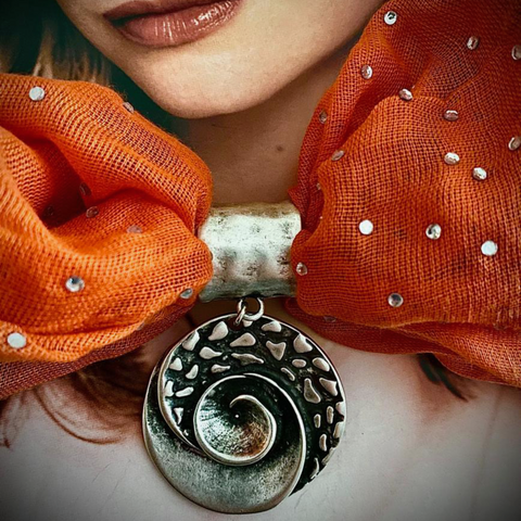 Pendentif Foulard AMANDINE