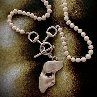Pearls Necklaces