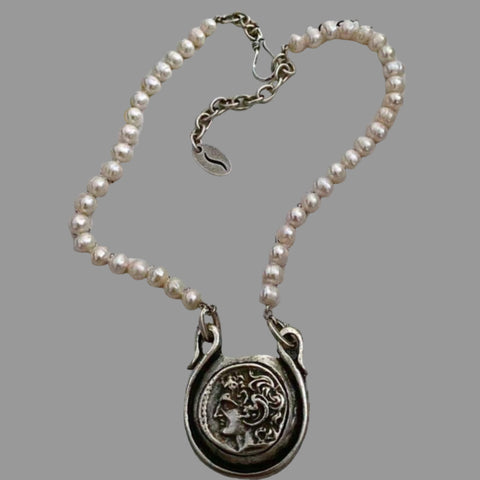 JULIO Necklace
