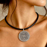 Collier EBONY