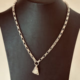 Collier EVA