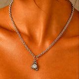 Collier EVA