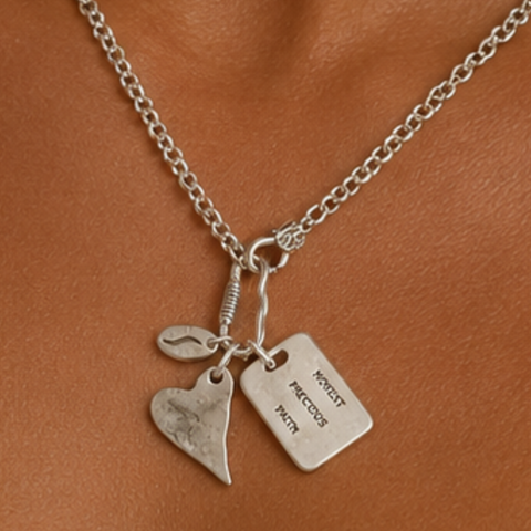 Collier VERITAS