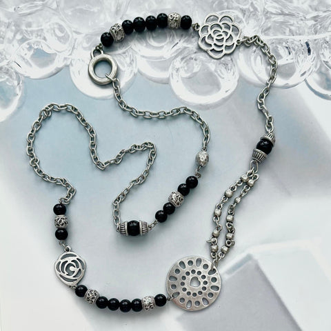 MIKA Necklace