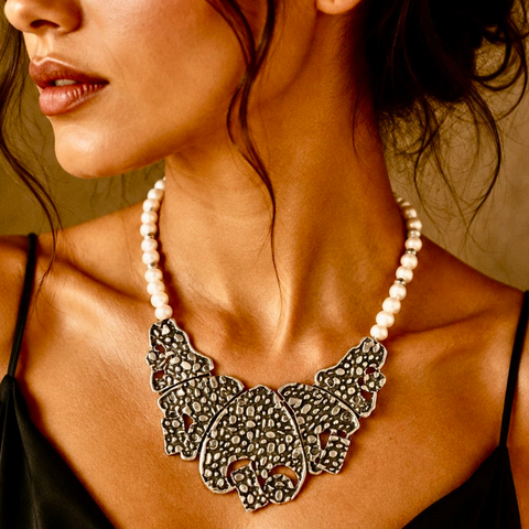 EXTASE Necklace