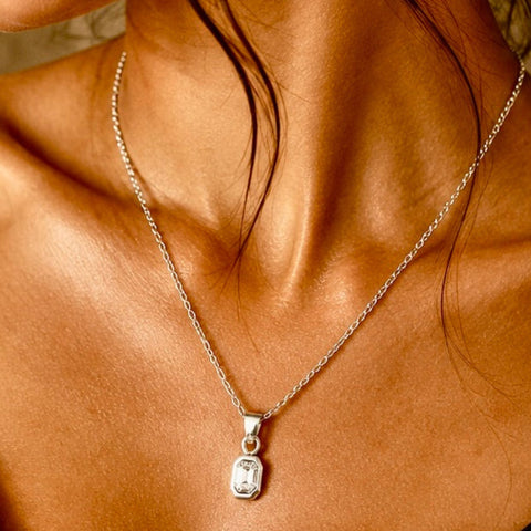 Collier MYA