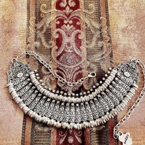 RANIA Necklace