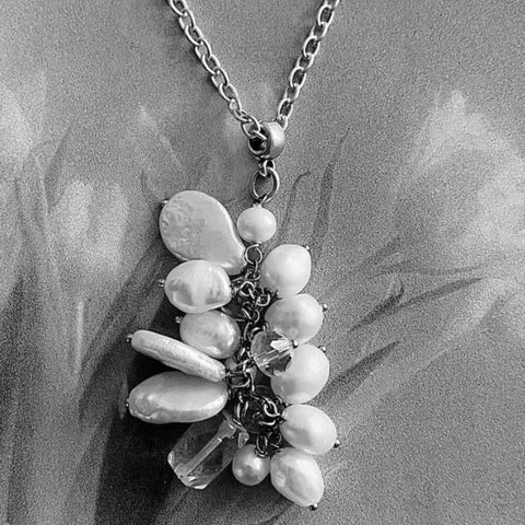 BOUQUET Necklace